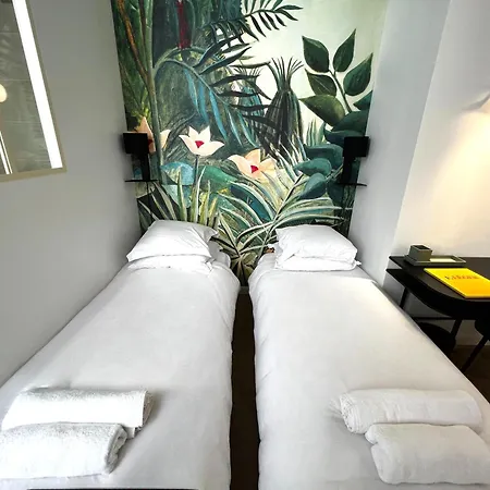 Apollinaire Luxury Loft - Ac - Ideal Location - Peaceful Paris