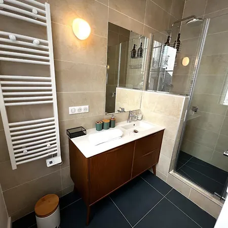Apollinaire Luxury Loft - Ac - Ideal Location - Peaceful *